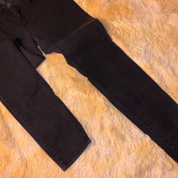 AEO Mid Rise Jegging (LONG) - Picture 12 of 15